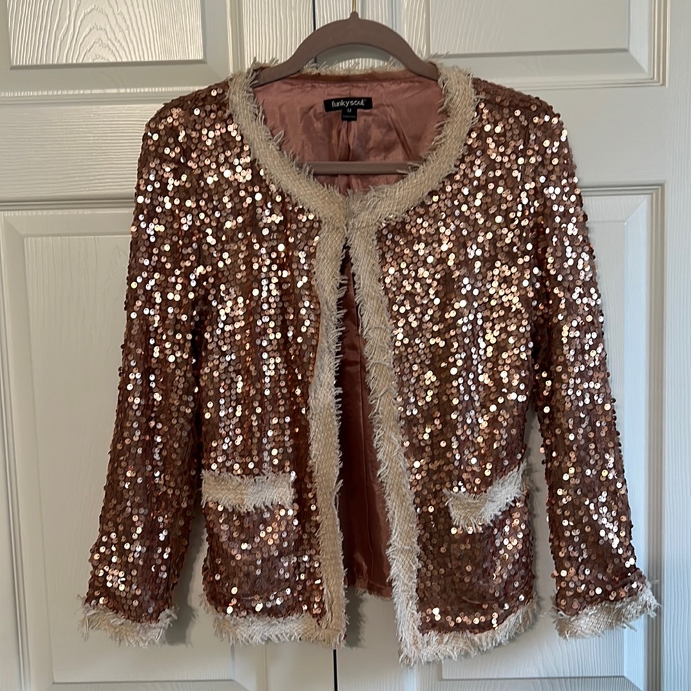 EUC Rose Gold Sequin Sweater Size Medium
